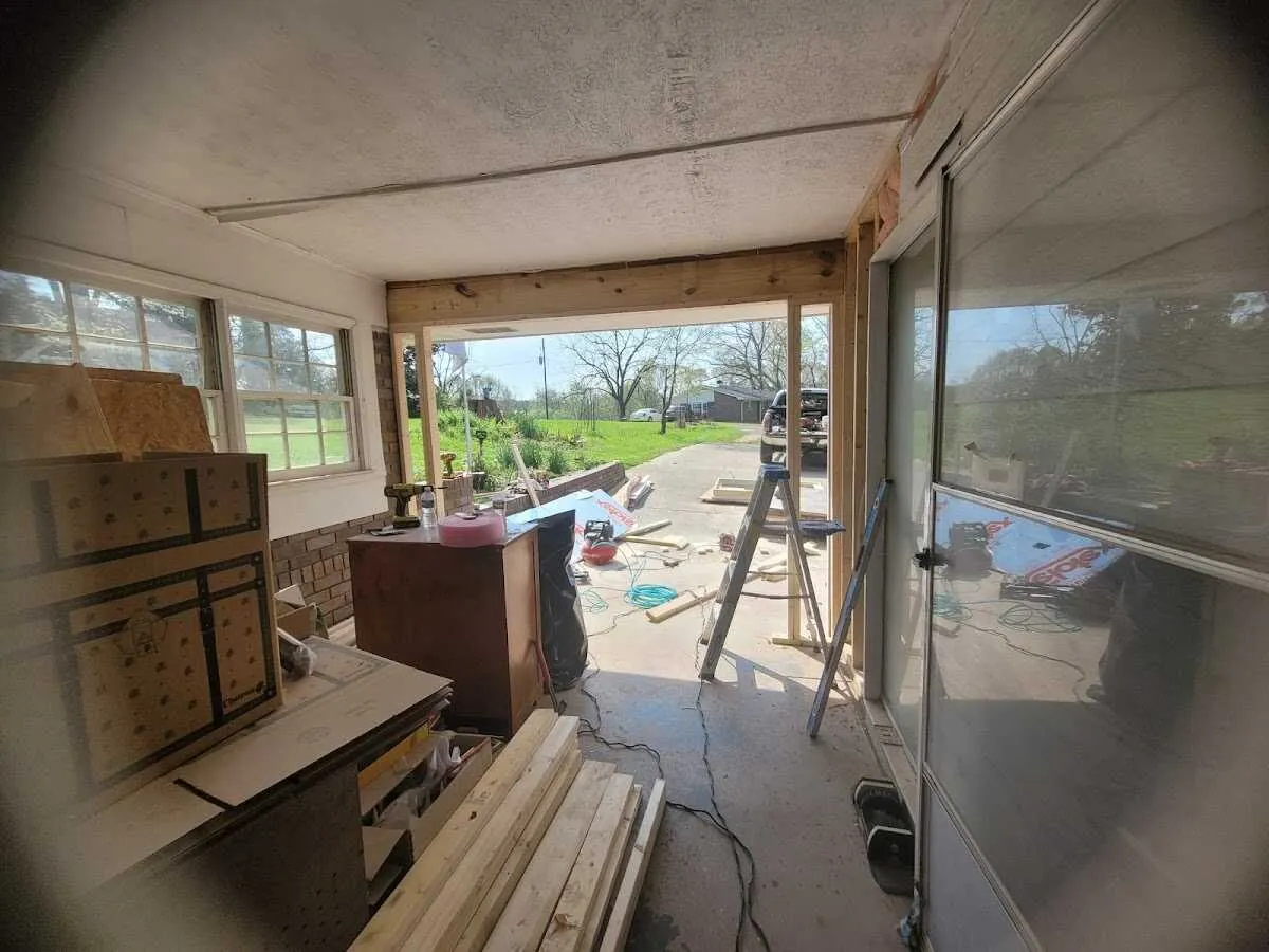 Air movers and dehumidifier for Drying & Dehumidification in Cerritos